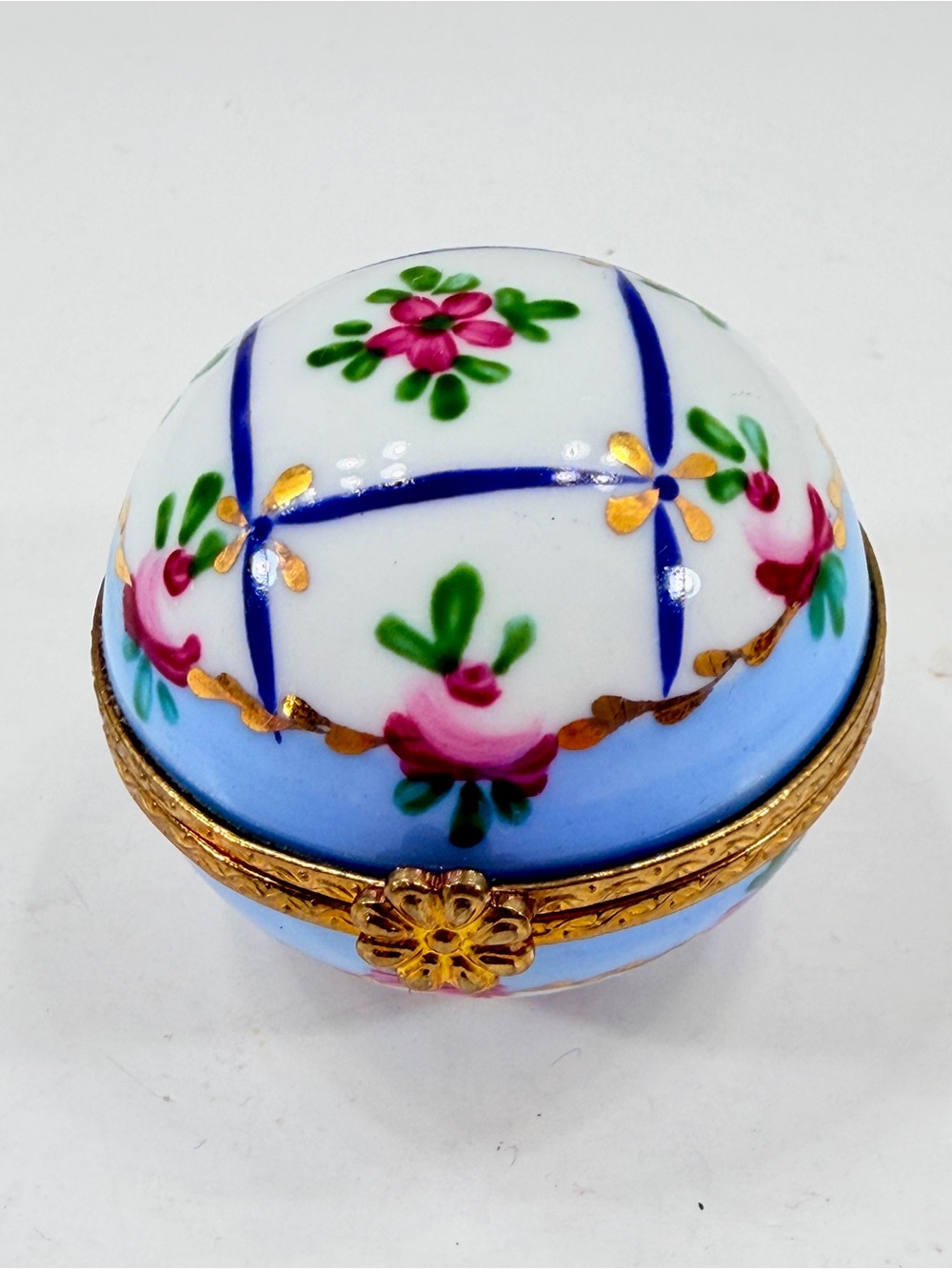 Limoges Style Porcelain Hinged Trinket Box Hand Painted Round Blue Pink Flowers